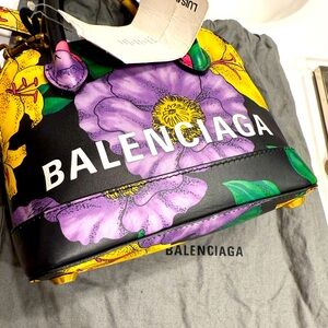 Balenciaga Ville top Handle floral bag